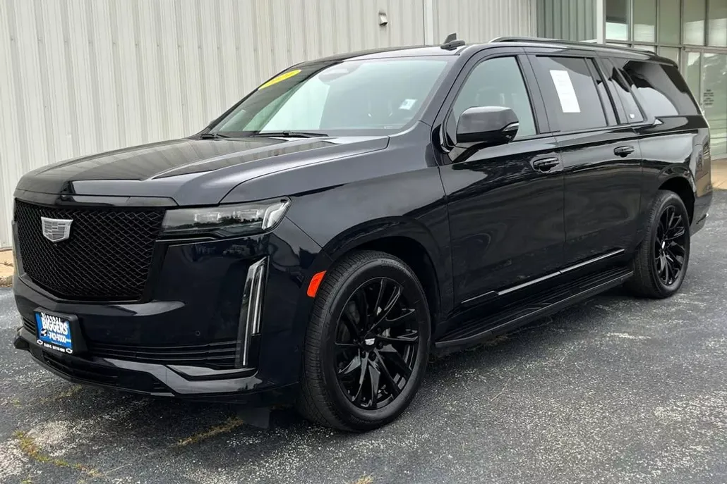 2021 Cadillac Escalade ESV Sport Platinum photo 1