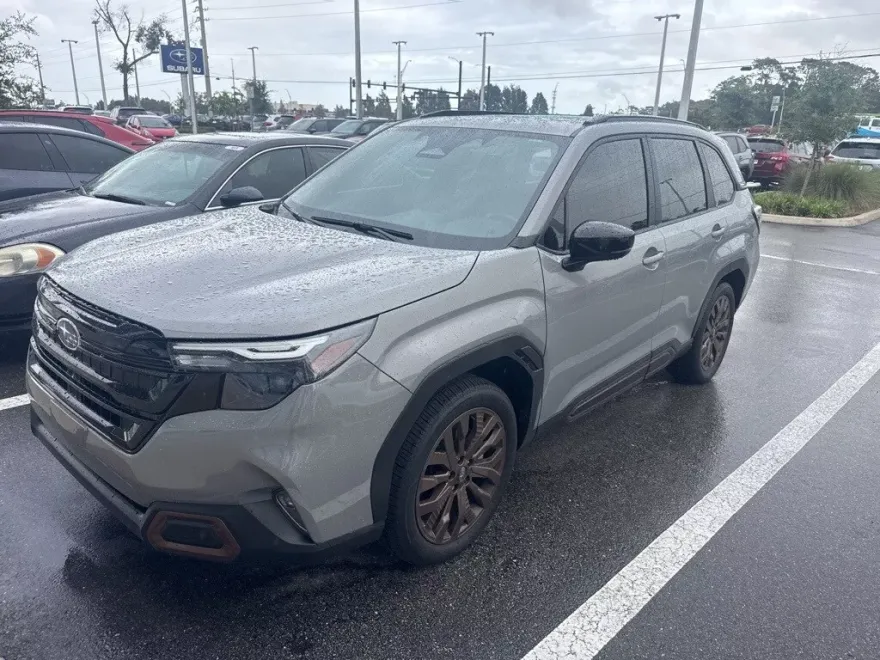 2025 Subaru Forester Sport photo 1