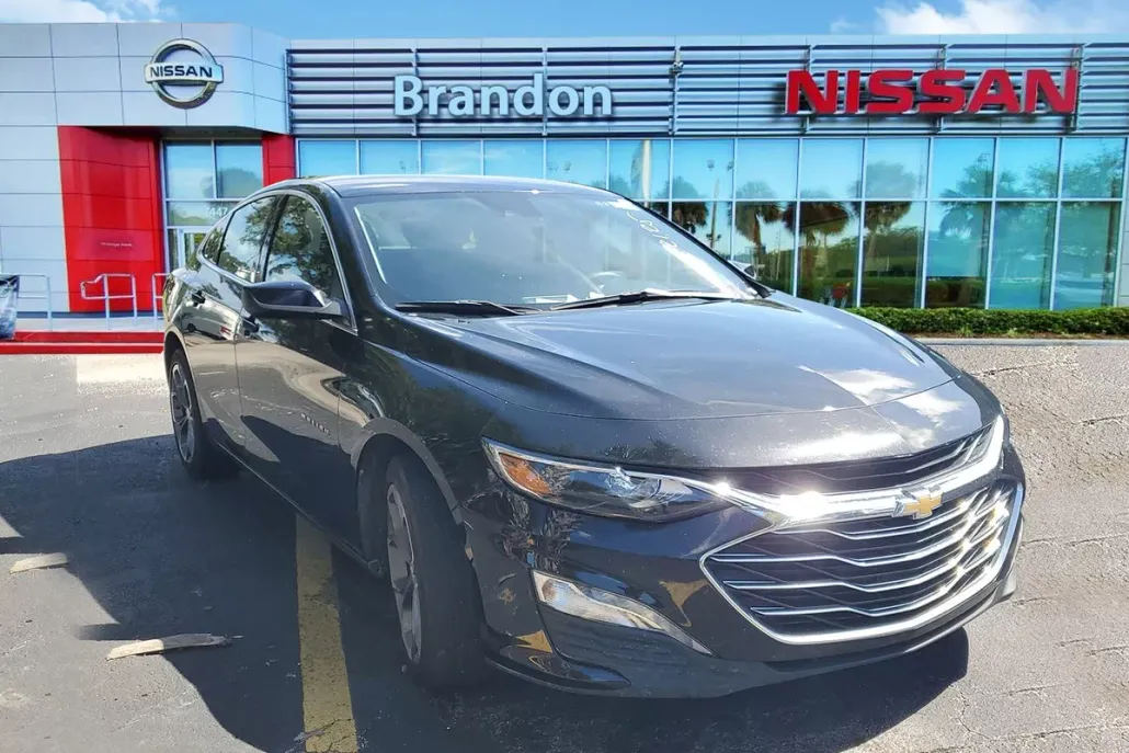 2024 Chevrolet Malibu 1LT photo 1