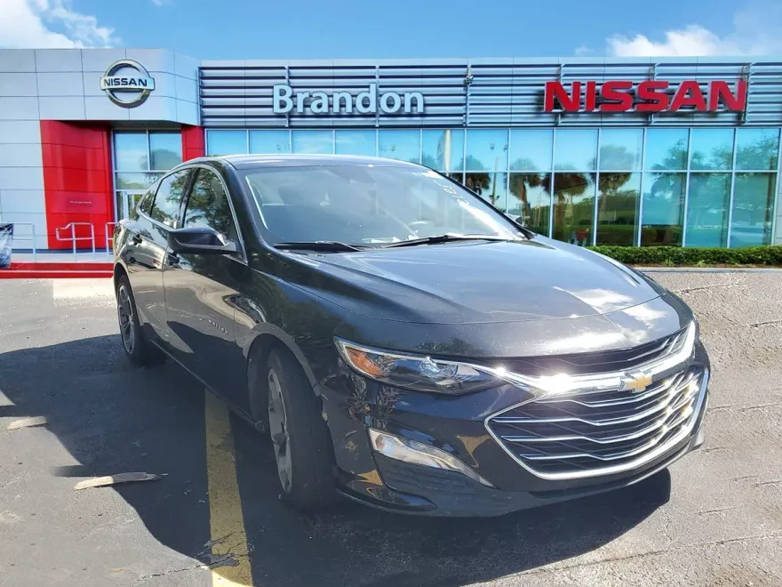 2024 Chevrolet Malibu 1LT photo 1