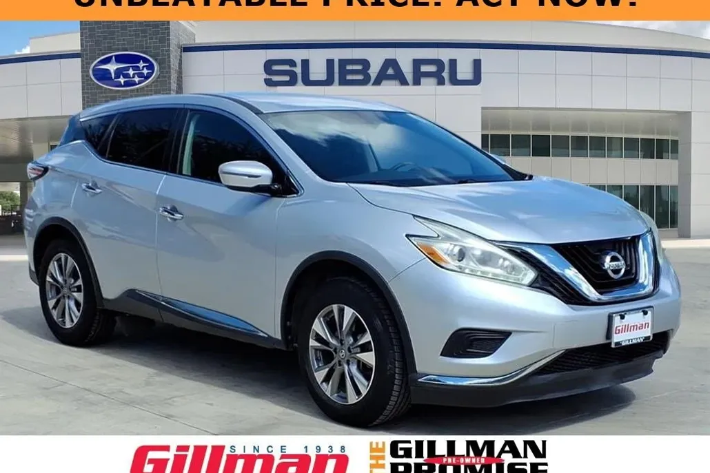 2016 Nissan Murano SV photo 1