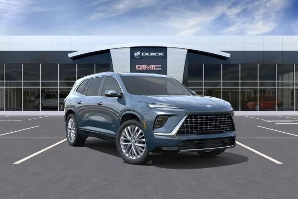 2026 Buick Enclave Avenir photo 1