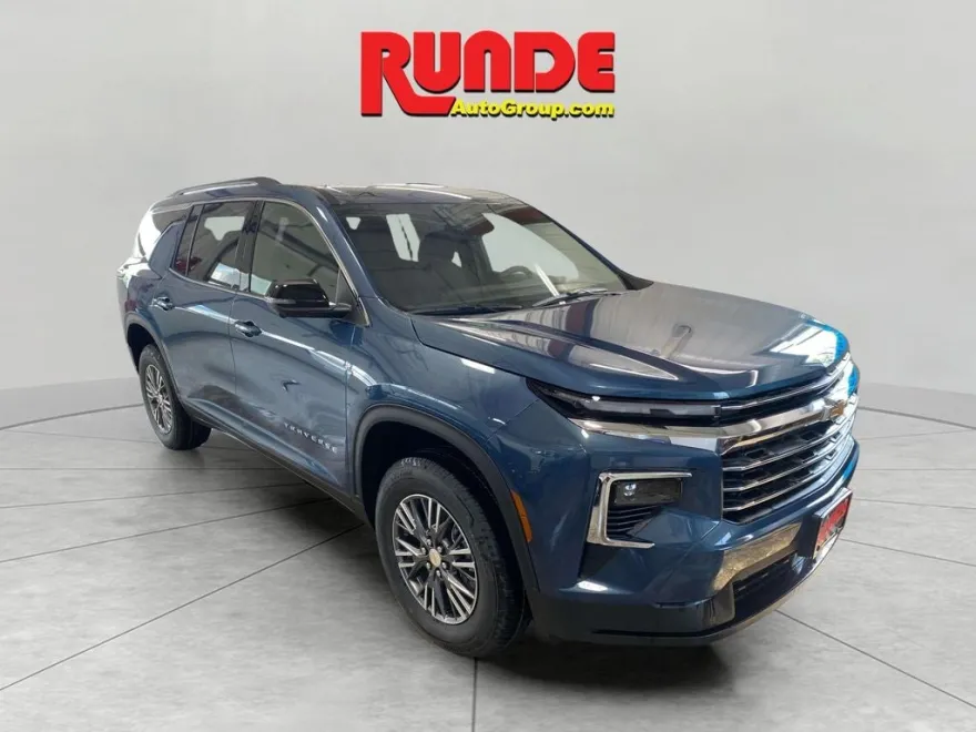 2026 Chevrolet Traverse photo 1