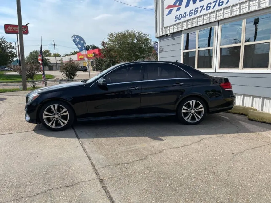 2016 Mercedes Benz E 350 photo 1