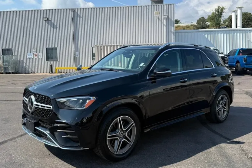 2024 Mercedes Benz GLE 450e 4MATIC photo 1