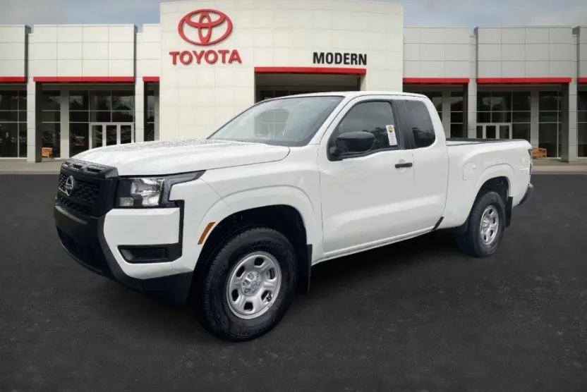 2025 Nissan Frontier S photo 1