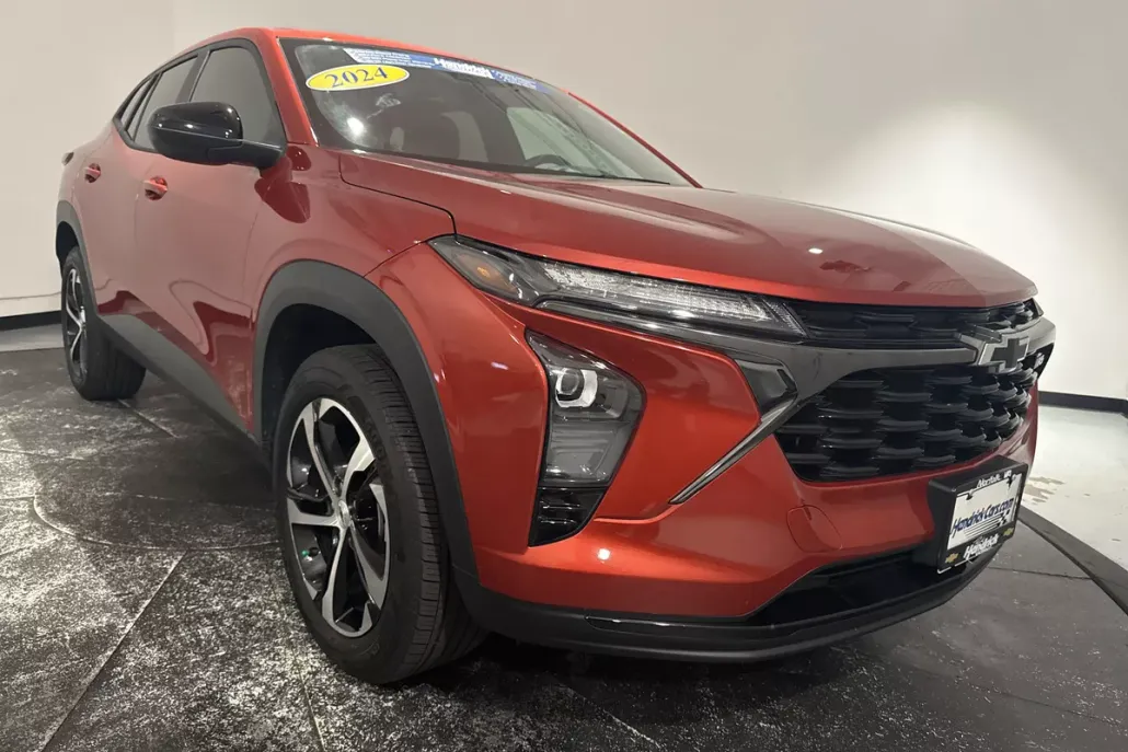 2024 Chevrolet Trax photo 1