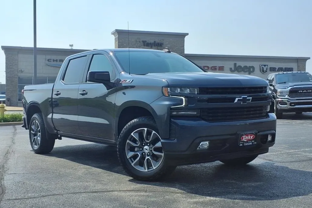 2021 Chevrolet Silverado 1500 RST photo 1