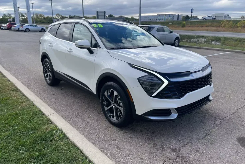 2025 Kia Sportage Hybrid EX photo 1