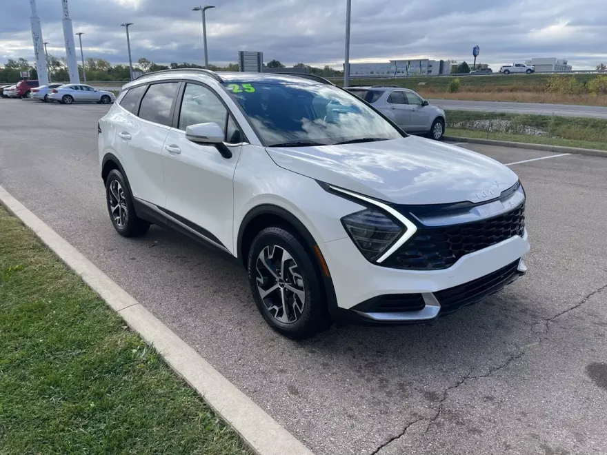 2025 Kia Sportage Hybrid EX photo 1