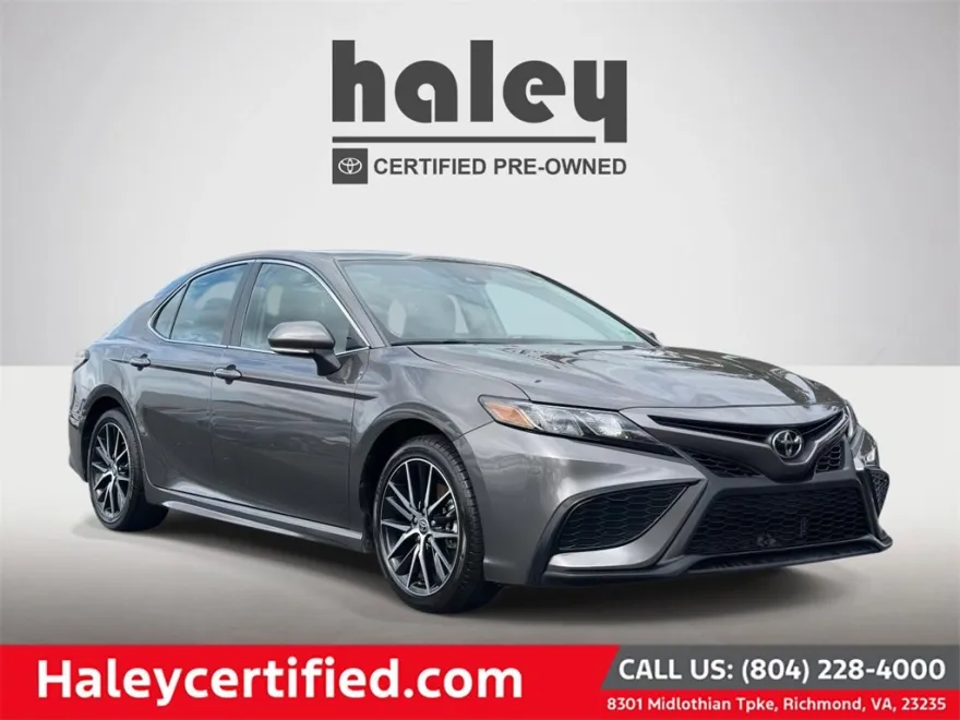 2024 Toyota Camry SE photo 1