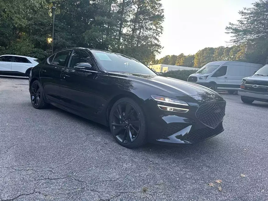 2023 Genesis G70 2.0T photo 1