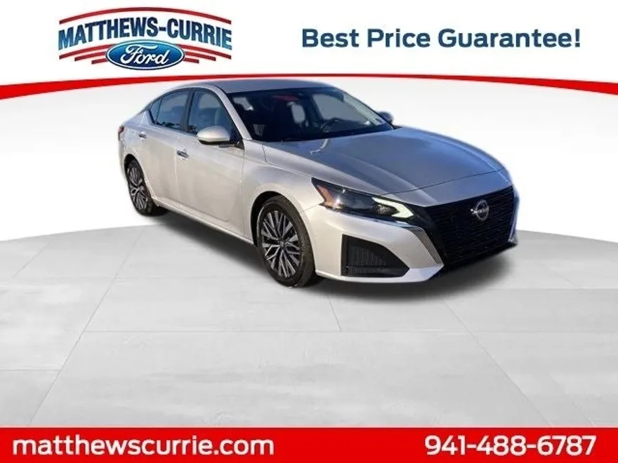 2023 Nissan Altima 2.5 SV photo 1