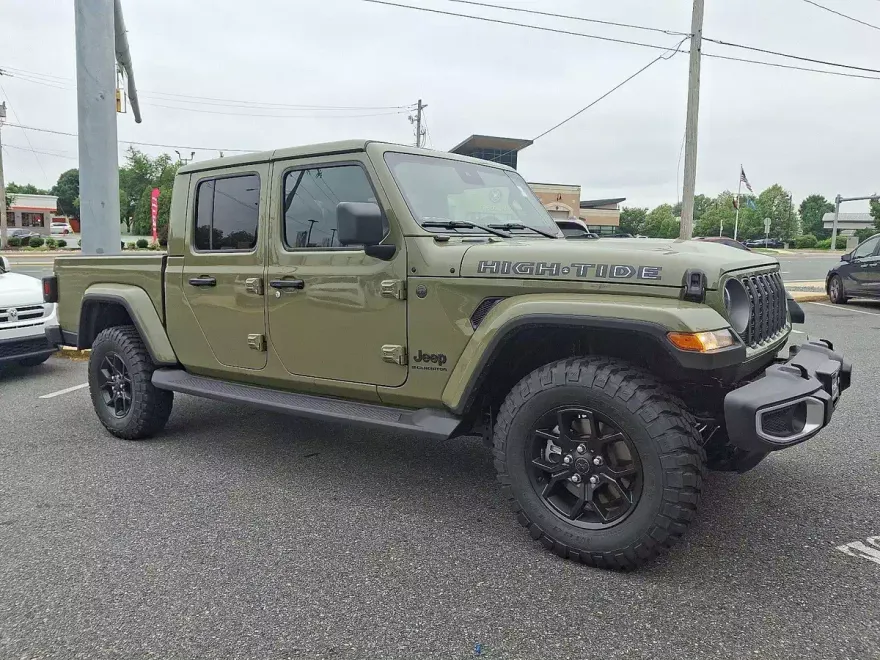 2025 Jeep Gladiator Sport photo 1