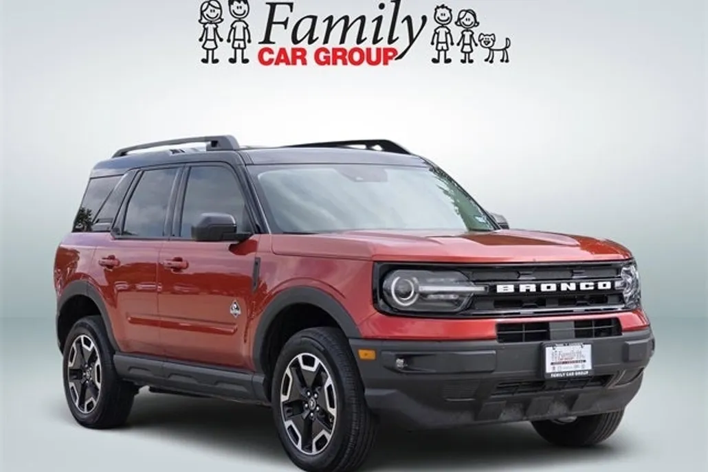 2022 Ford Bronco Sport Outer Banks photo 1