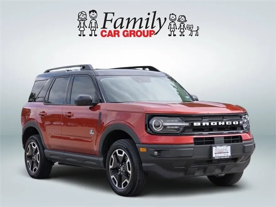 2022 Ford Bronco Sport Outer Banks photo 1