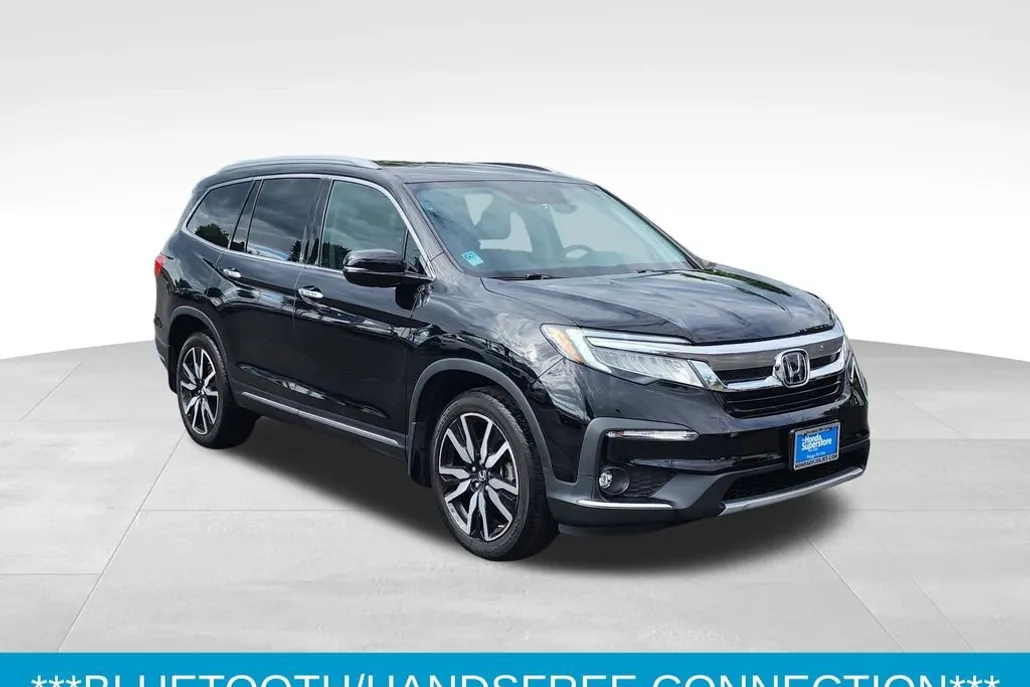 2020 Honda Pilot Touring photo 1
