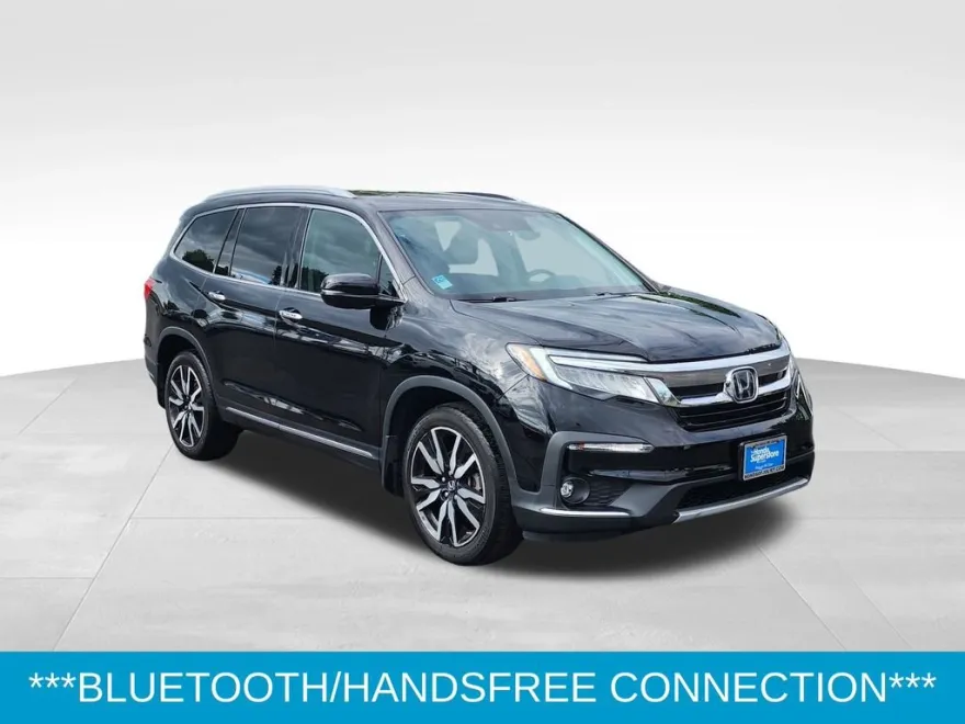 2020 Honda Pilot Touring photo 1