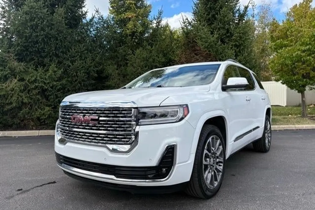 2021 Gmc Acadia Denali photo 1