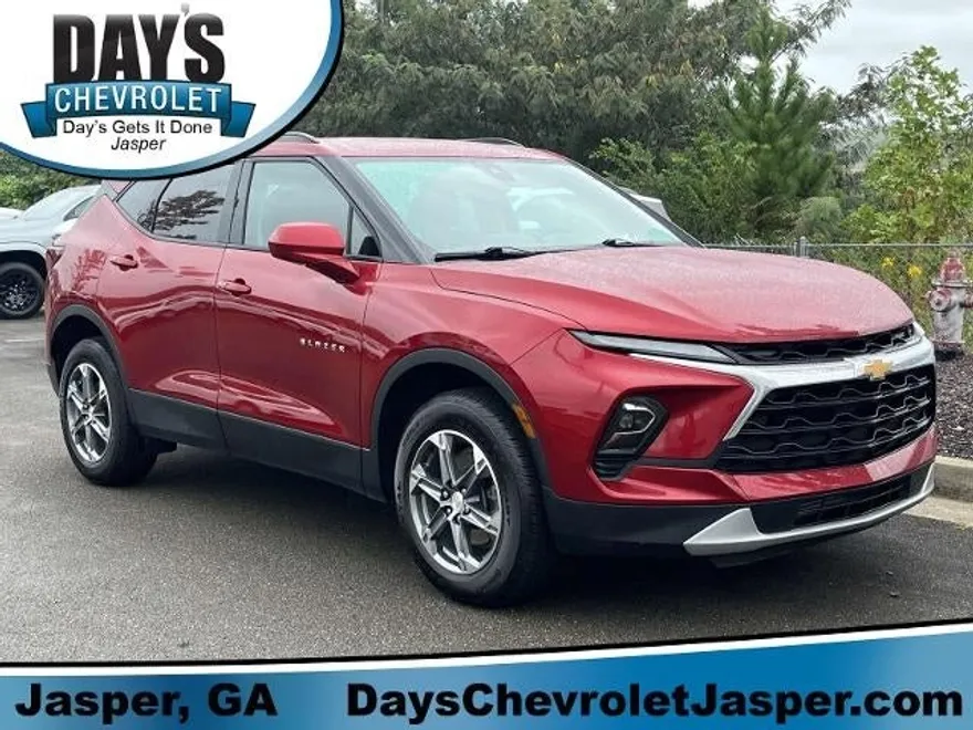 2023 Chevrolet Blazer 2LT photo 1