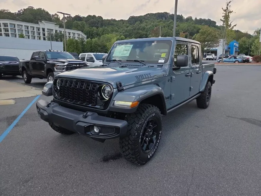 2025 Jeep Gladiator Willys photo 1
