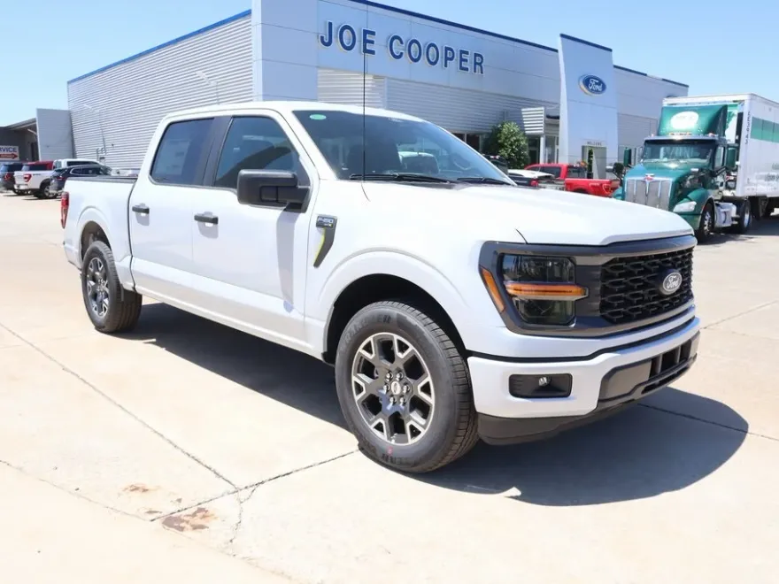 2025 Ford F-150 STX photo 1