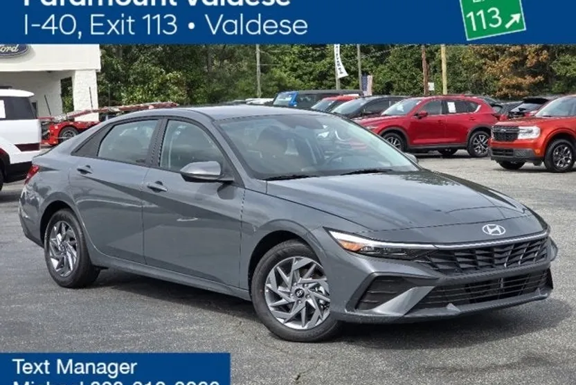 2025 Hyundai Elantra Hybrid Blue photo 1