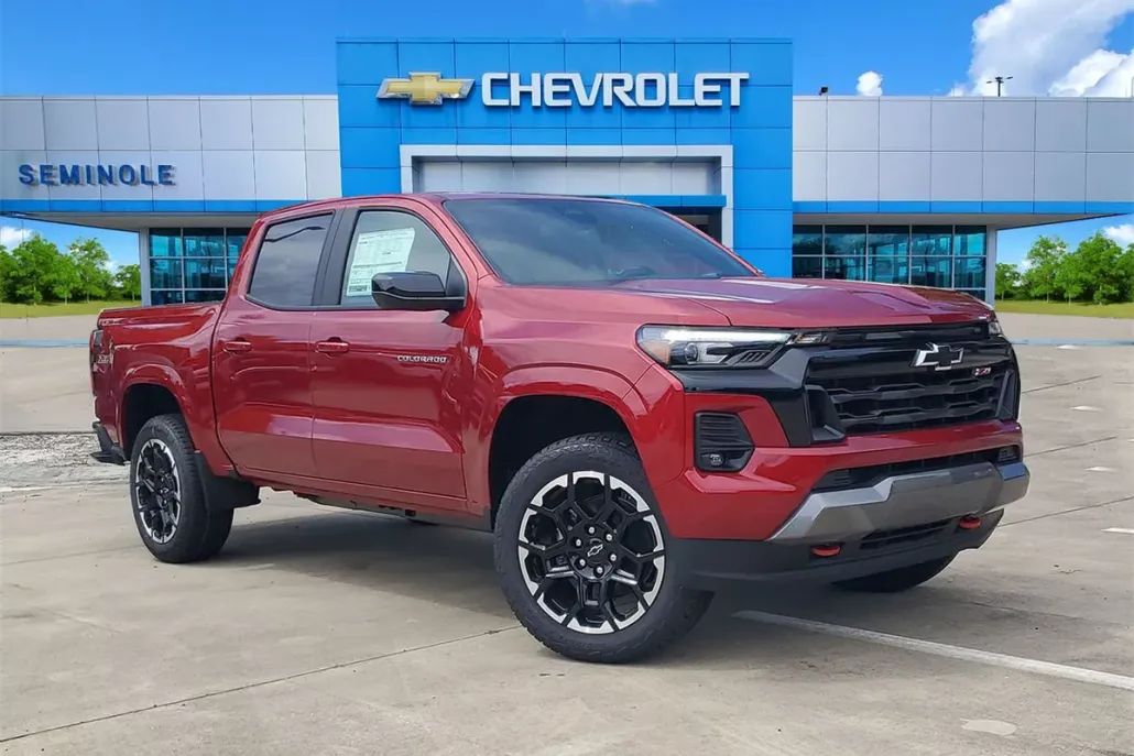 2026 Chevrolet Colorado Z71 photo 1
