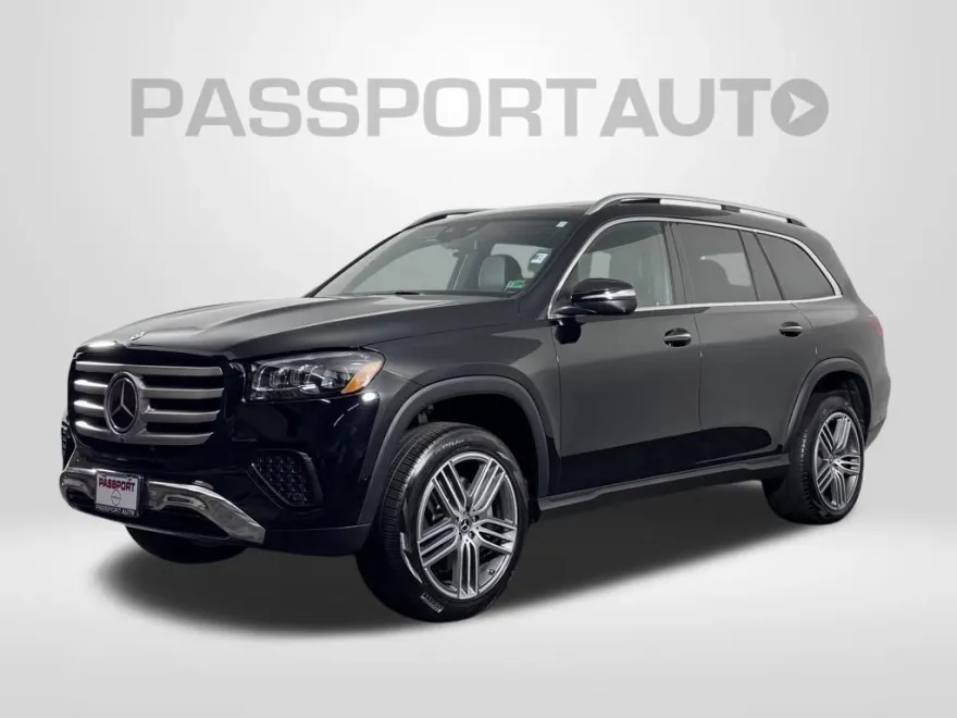 2024 Mercedes Benz GLS 450 photo 1