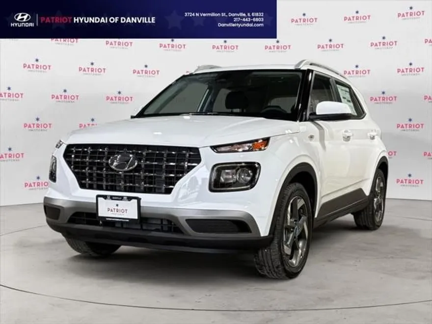 2025 Hyundai Venue SEL photo 1