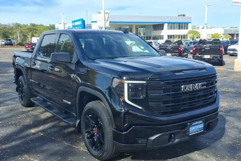 2022 Gmc Sierra Elevation photo 1
