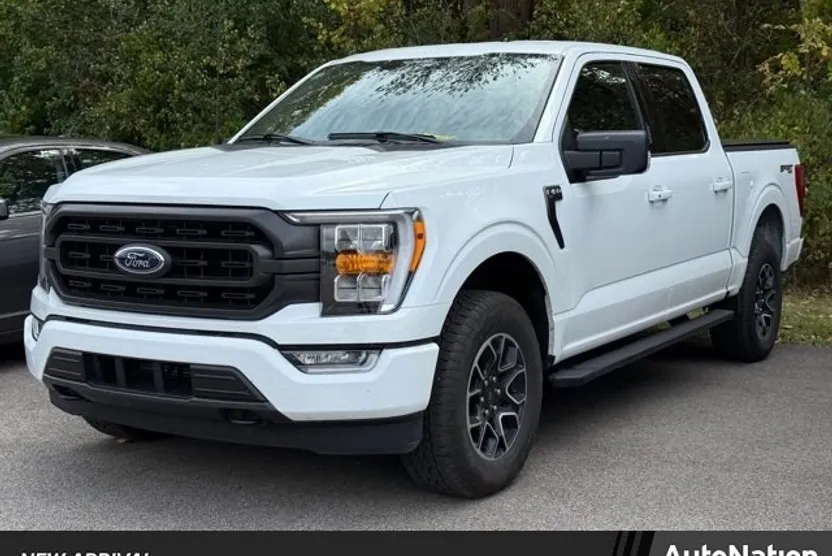 2023 Ford F-150 XLT photo 1