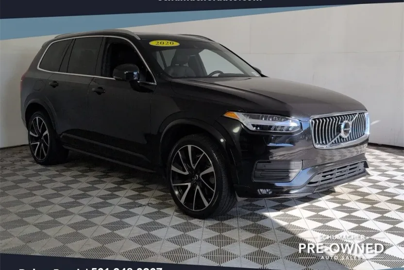 2020 Volvo XC90 T6 Momentum photo 1
