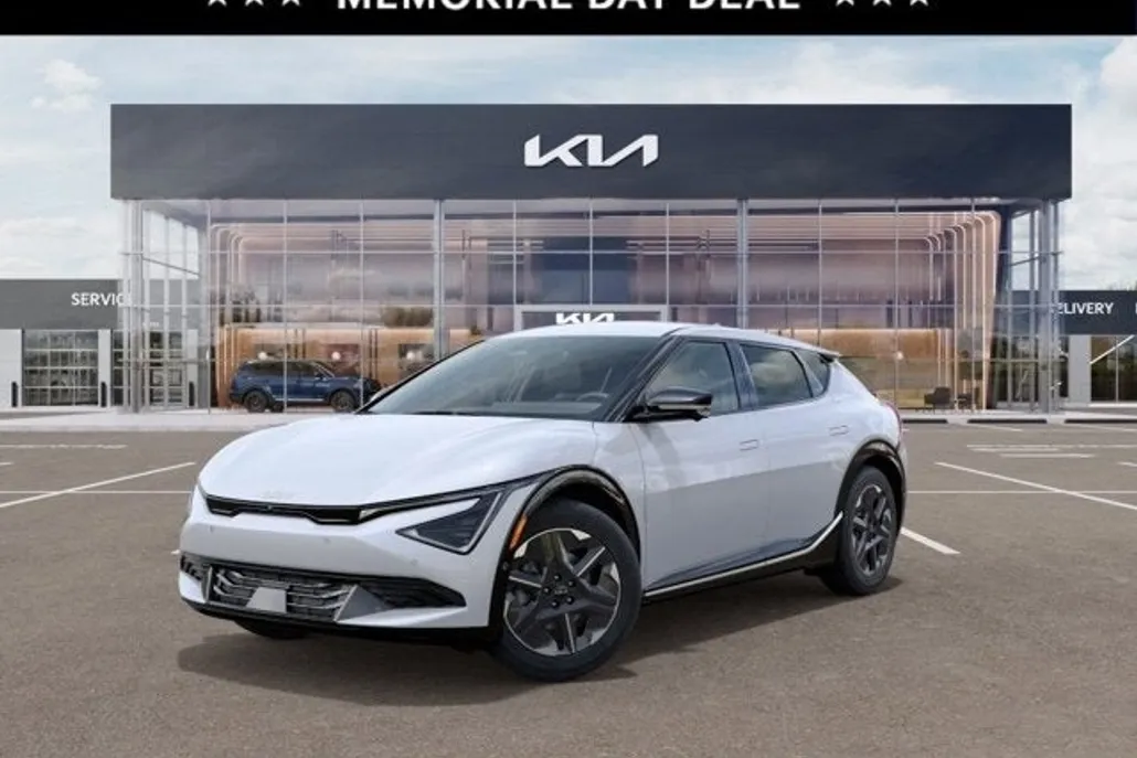 2025 Kia EV6 Light Wind photo 1