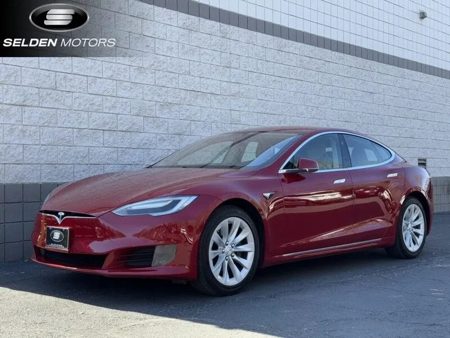 2017 Tesla Model S 90D photo 1