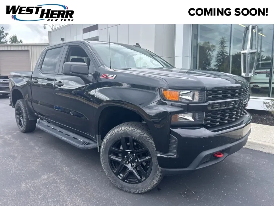 2021 Chevrolet Silverado 1500 Custom Trail Boss photo 1