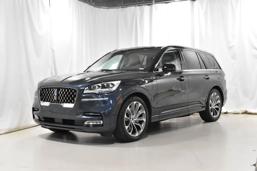 2022 Lincoln Aviator Grand Touring photo 1