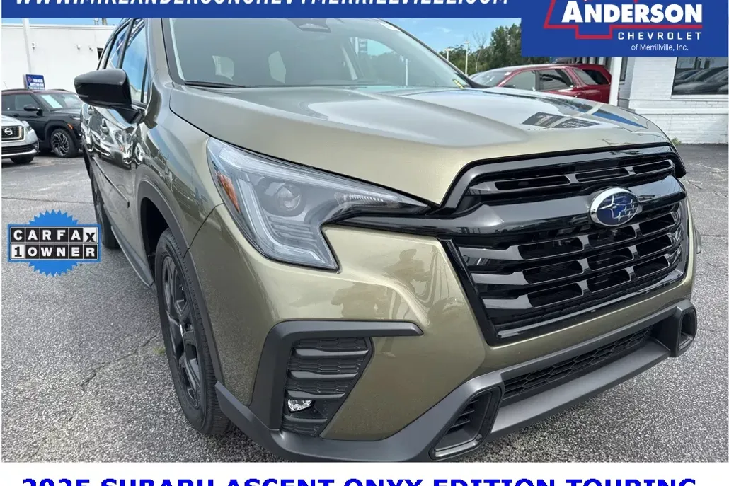 2025 Subaru Ascent Onyx Edition Touring photo 1