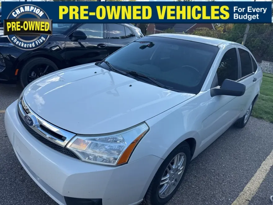 2011 Ford Focus SE photo 1