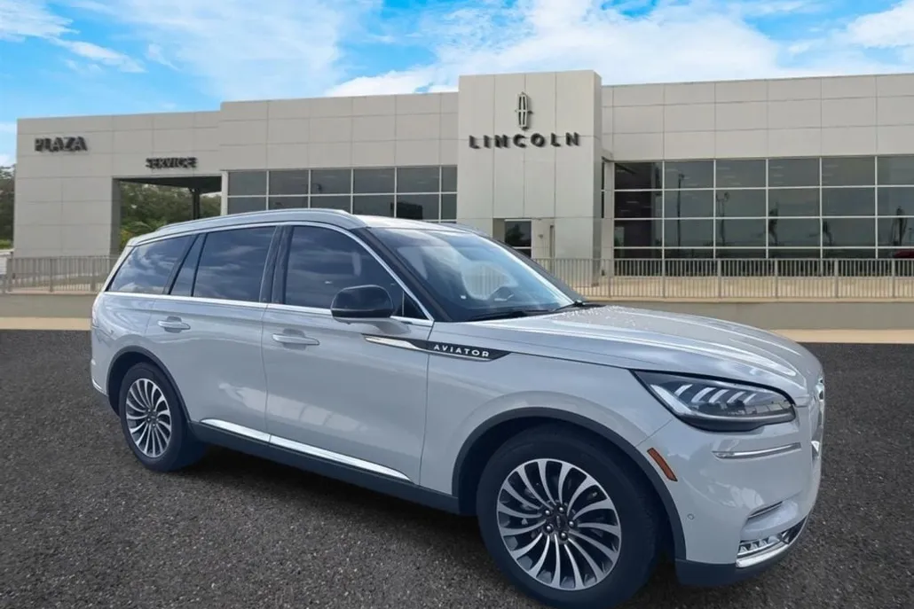 2021 Lincoln Aviator Reserve photo 1