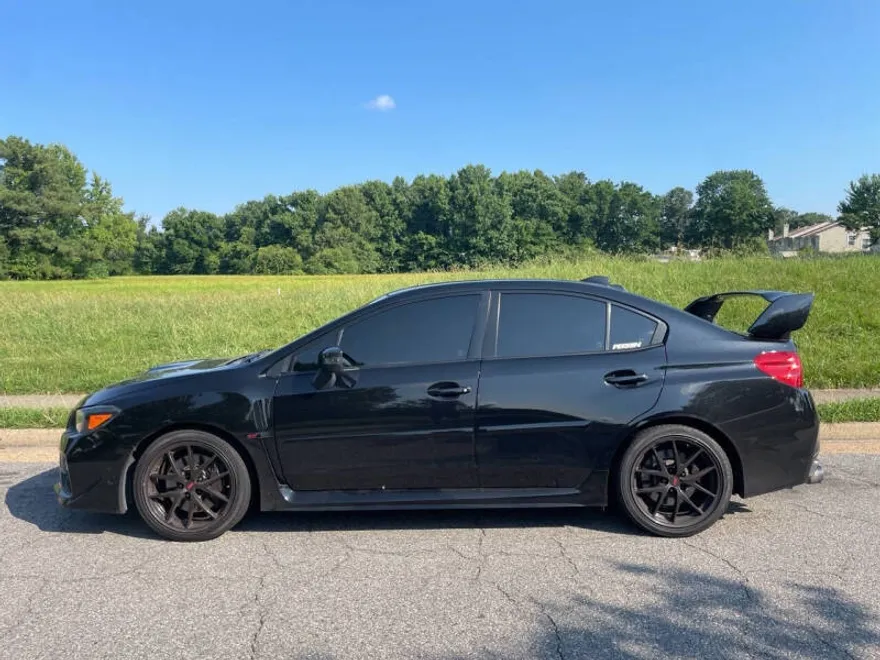 2016 Subaru WRX STI Limited photo 1