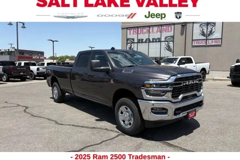 2025 Ram 2500 Tradesman photo 1