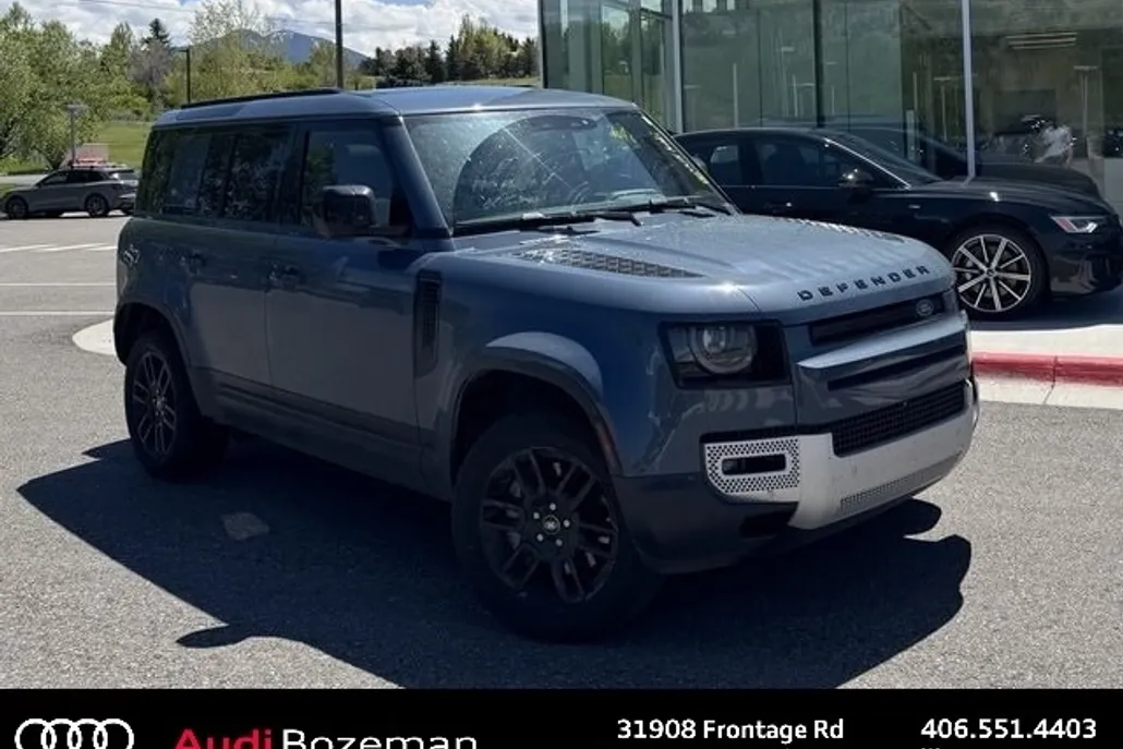 2024 Land Rover Defender 110 S photo 1