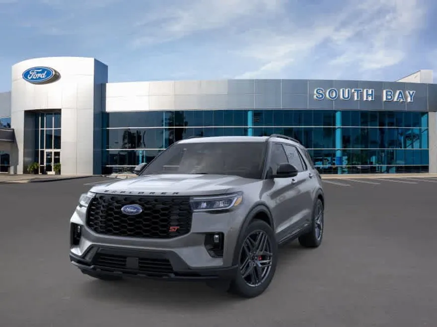 2025 Ford Explorer ST photo 1
