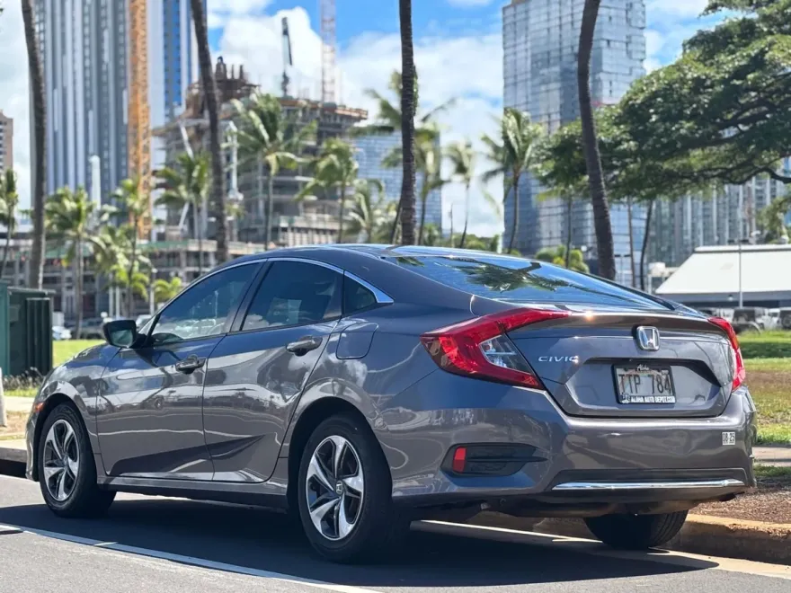 2019 Honda Civic LX photo 1
