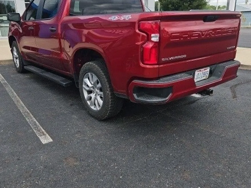 2021 Chevrolet Silverado 1500 Custom photo 1