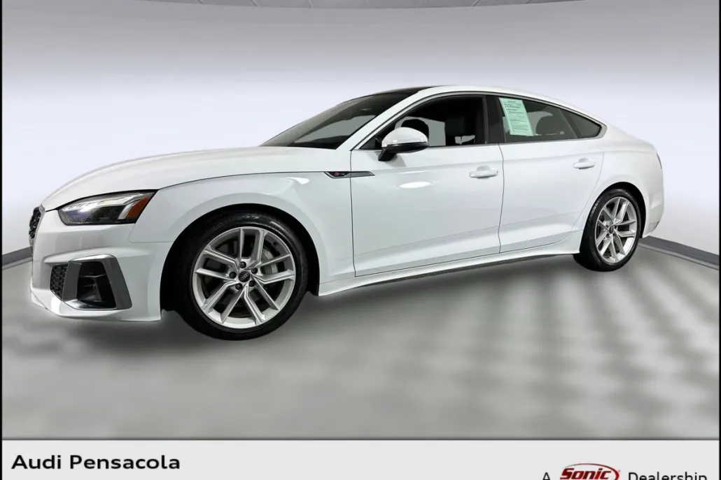 2024 Audi A5 45 S line Premium Plus photo 1