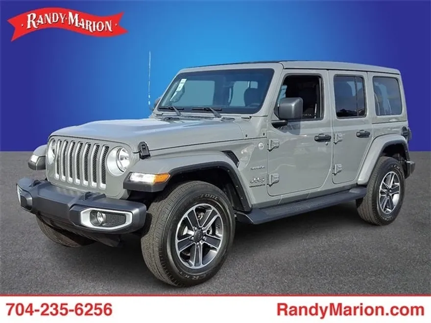 2023 Jeep Wrangler Sahara photo 1