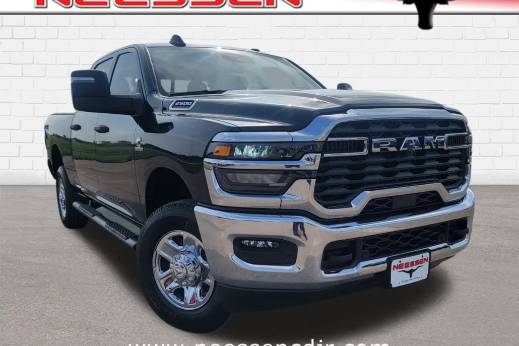 2025 Ram 2500 Tradesman photo 1