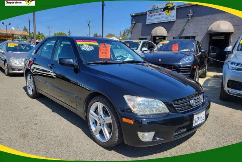 2002 Lexus IS 300 photo 1